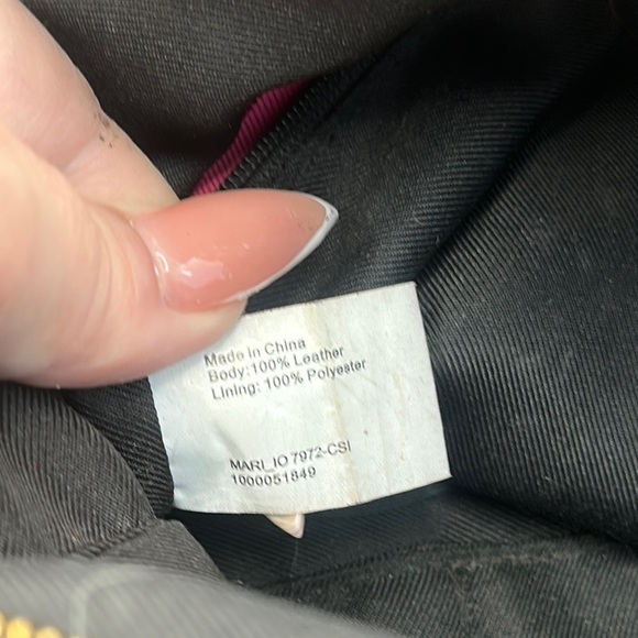 Elliott Lucca Black Leather Crossbody Bag Zipper. - Picture 10 of 12